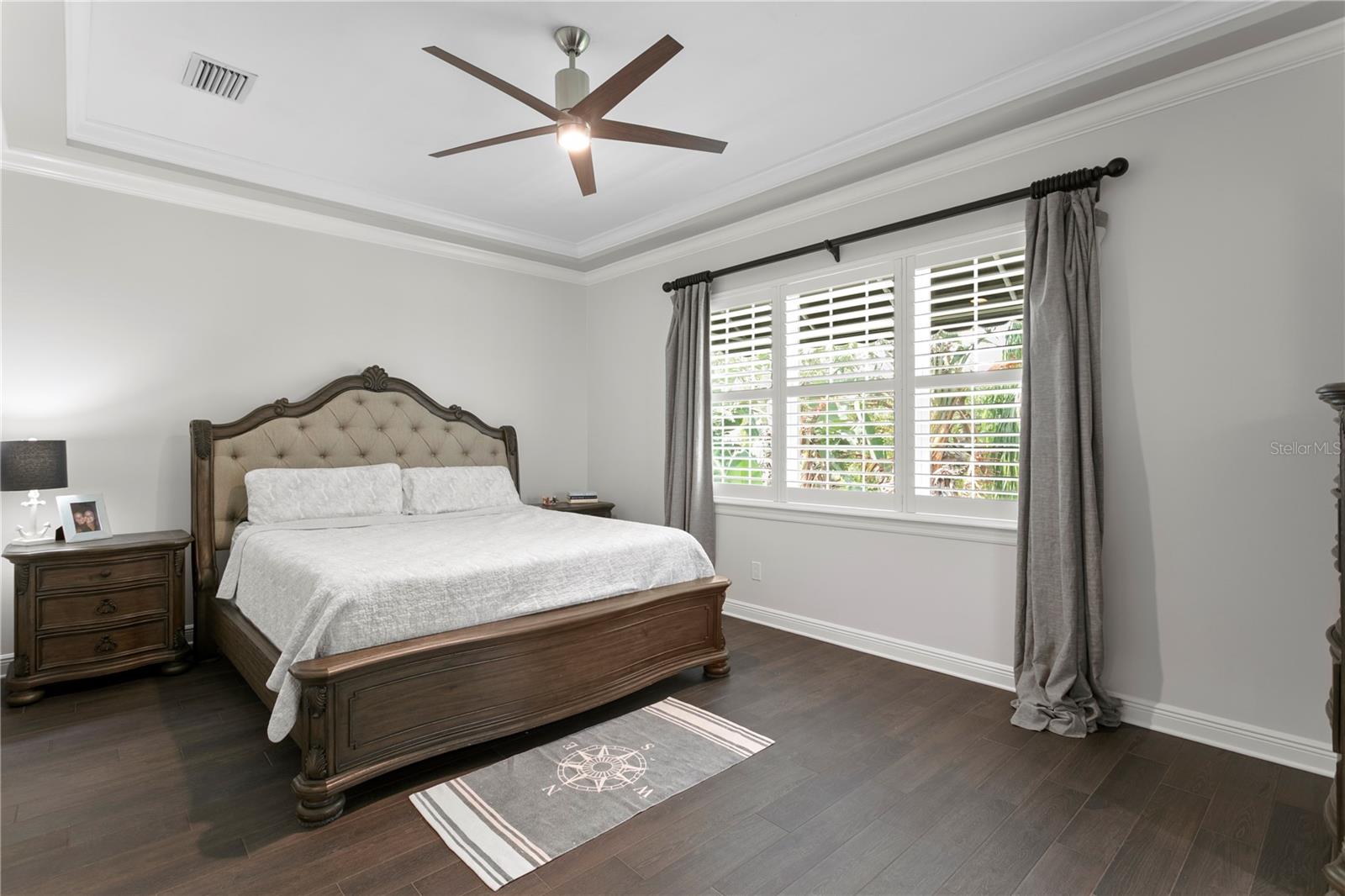 Image 40 of 68 For 945 Harbour Bay Drive