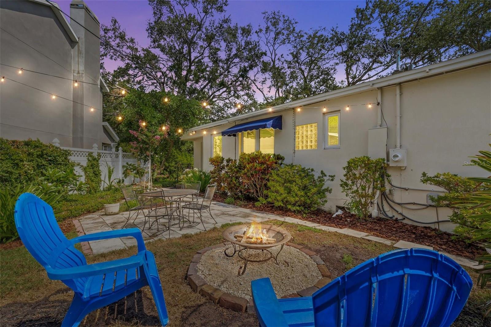 Listing photo id 30 for 3316 San Miguel Street N