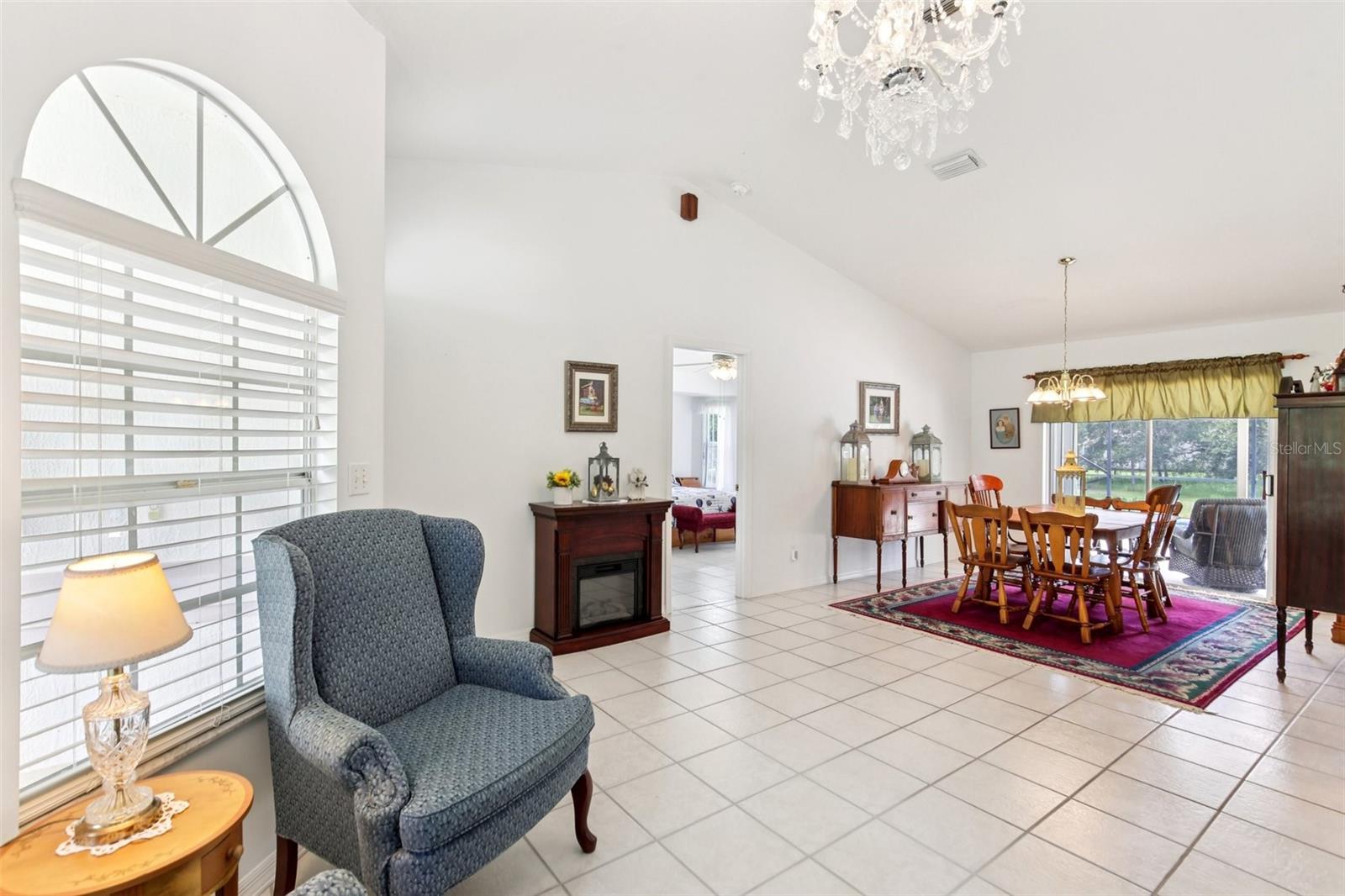 Image 11 of 65 For 8229 Quail Hollow Boulevard