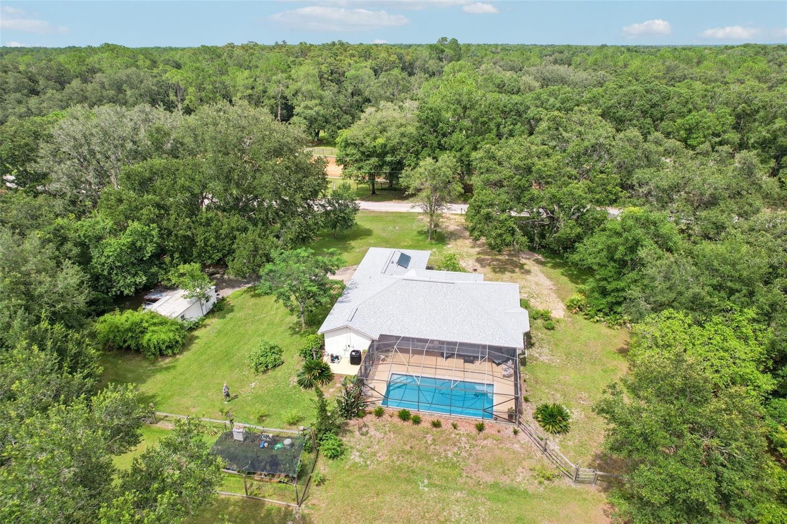Image 3 of 65 For 8229 Quail Hollow Boulevard