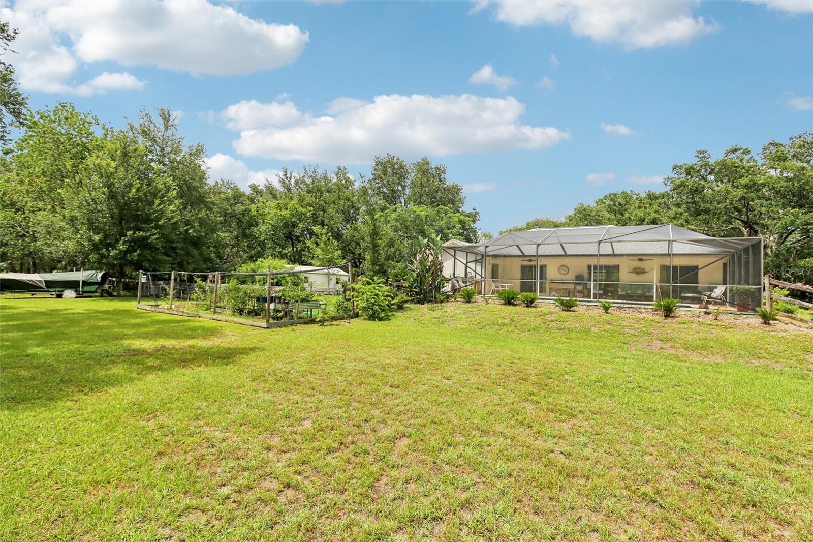 Image 8 of 65 For 8229 Quail Hollow Boulevard