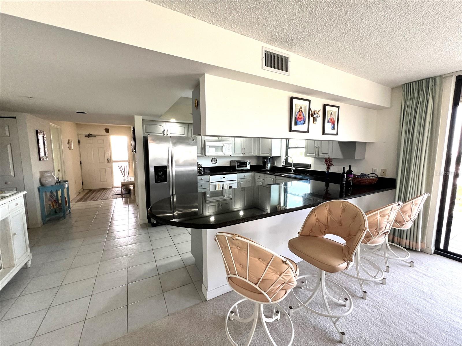 Image 13 of 62 For 6650 Sunset Way 502