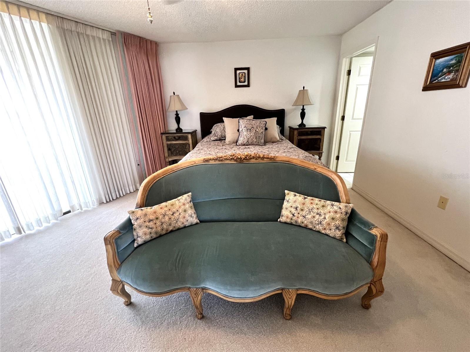 Image 18 of 62 For 6650 Sunset Way 502