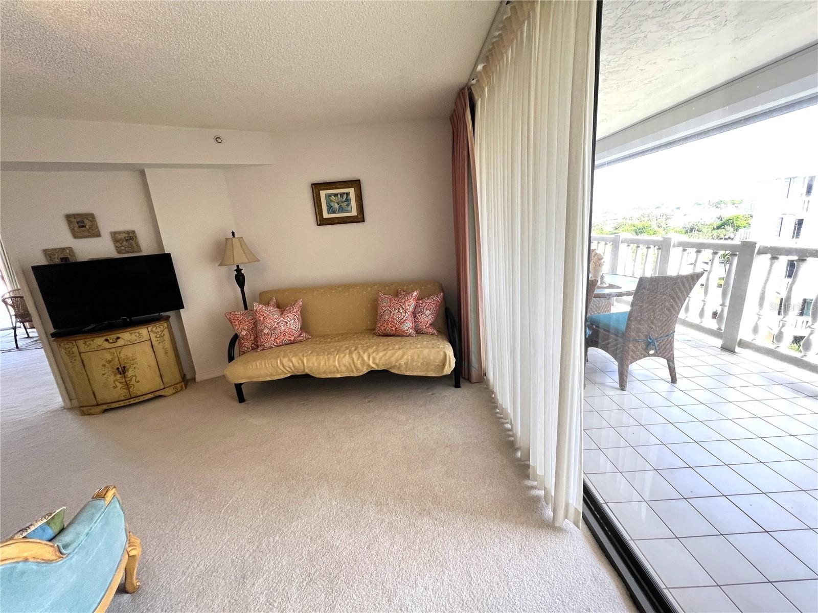 Image 21 of 62 For 6650 Sunset Way 502