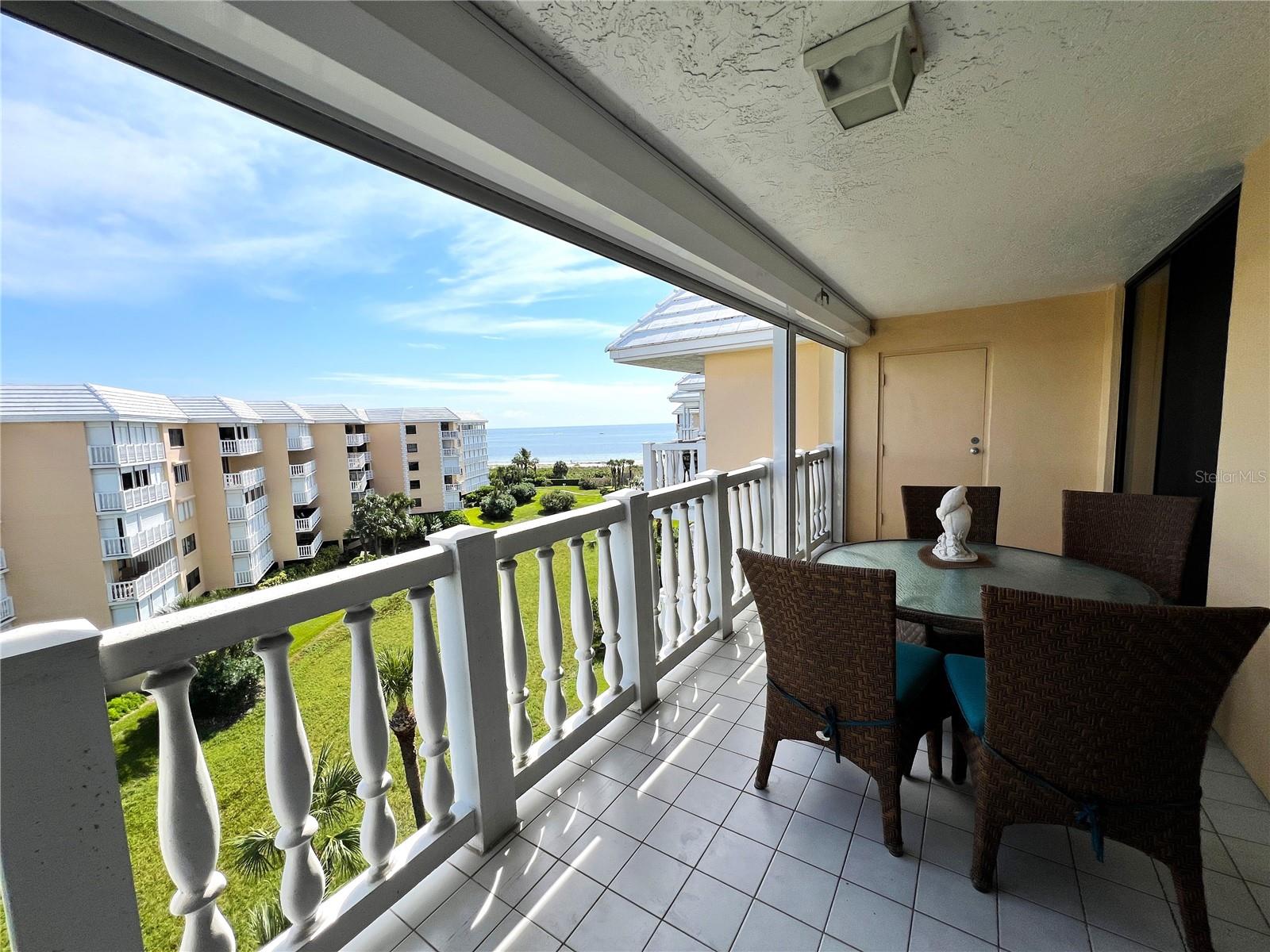 Image 40 of 62 For 6650 Sunset Way 502