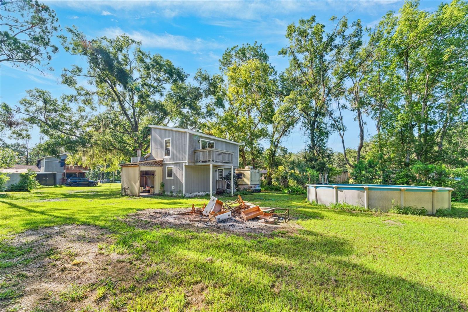 Image 36 of 38 For 18812 Carr Drive