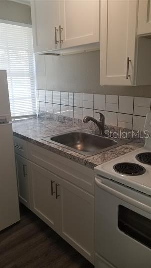 Image 11 of 13 For 317 Tarpon Avenue 3