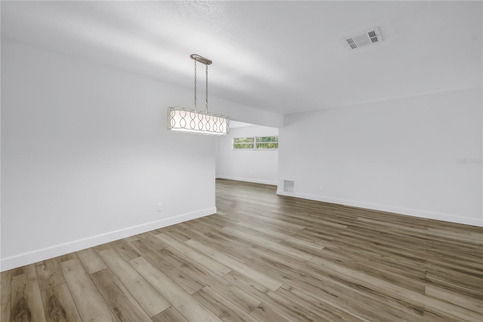 Image 54 of 67 For 4540 Bayshore Boulevard Ne