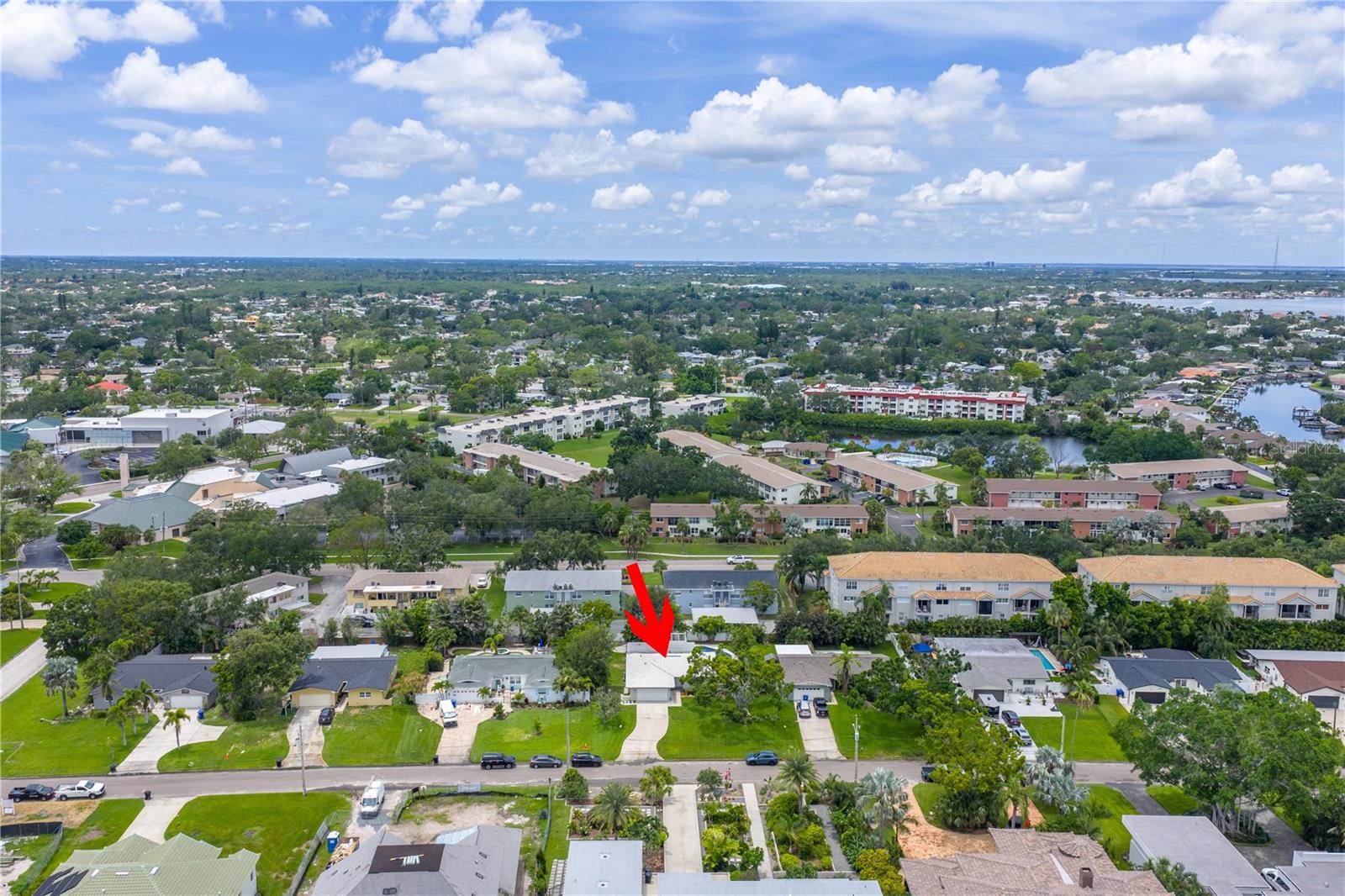 Image 7 of 67 For 4540 Bayshore Boulevard Ne
