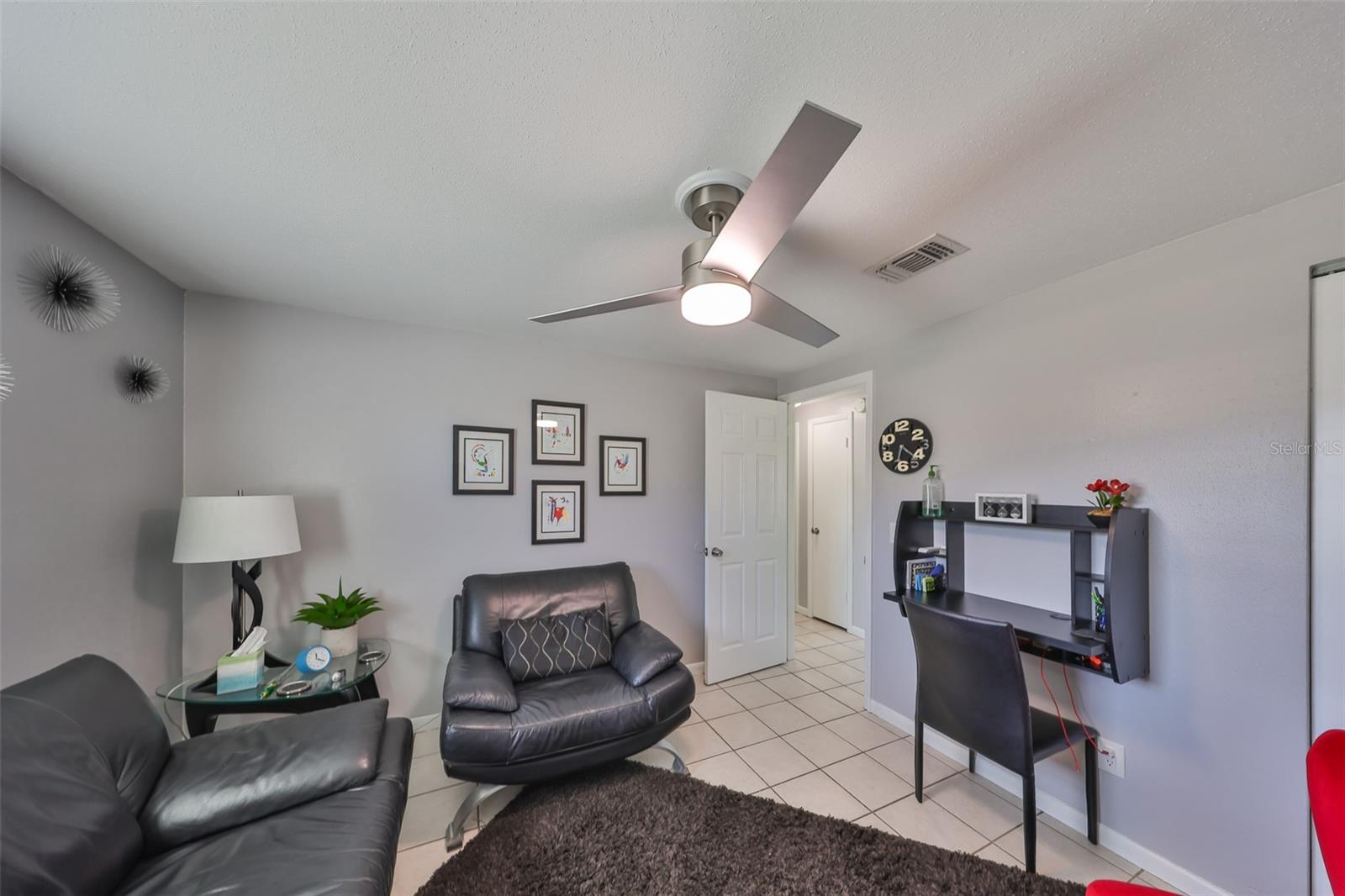 Image 21 of 30 For 6025 Florida Circle S