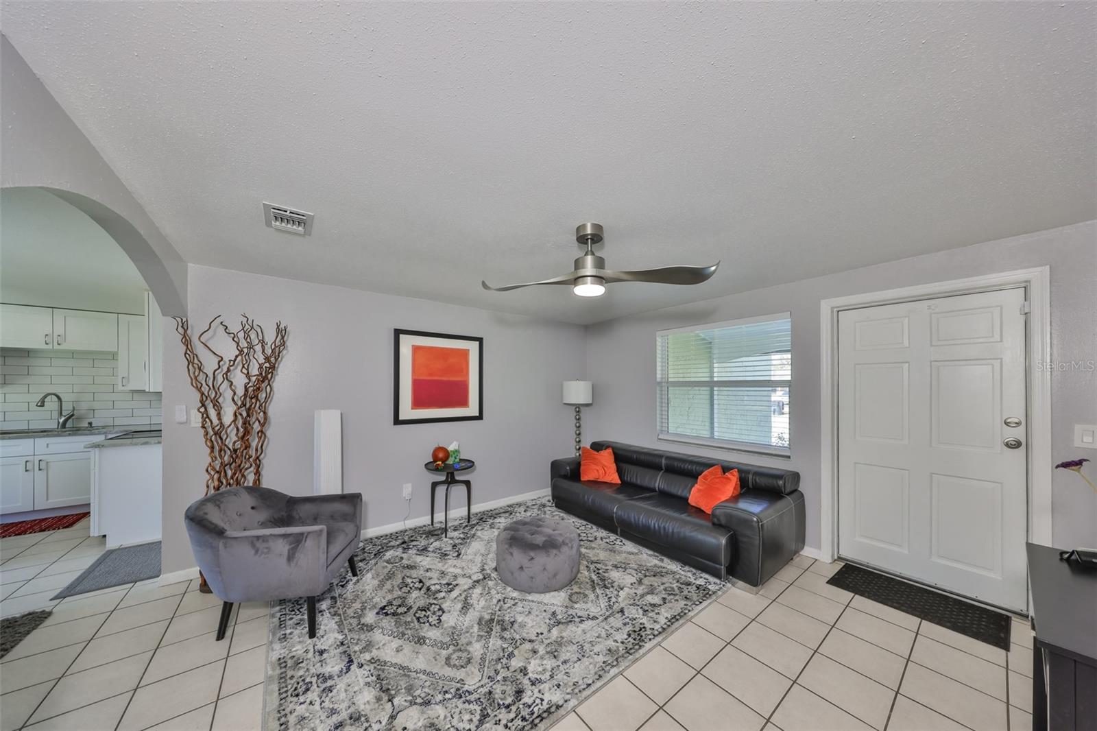 Image 4 of 30 For 6025 Florida Circle S