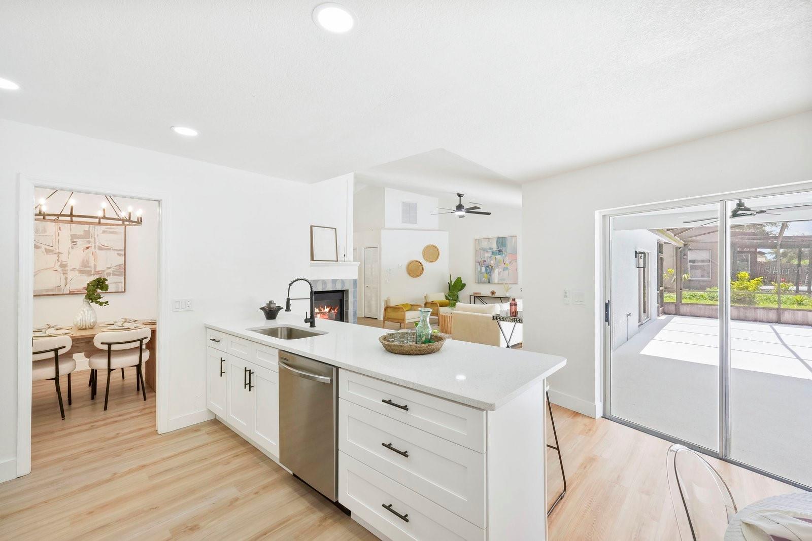 Listing photo id 16 for 373 Wood Dove Avenue