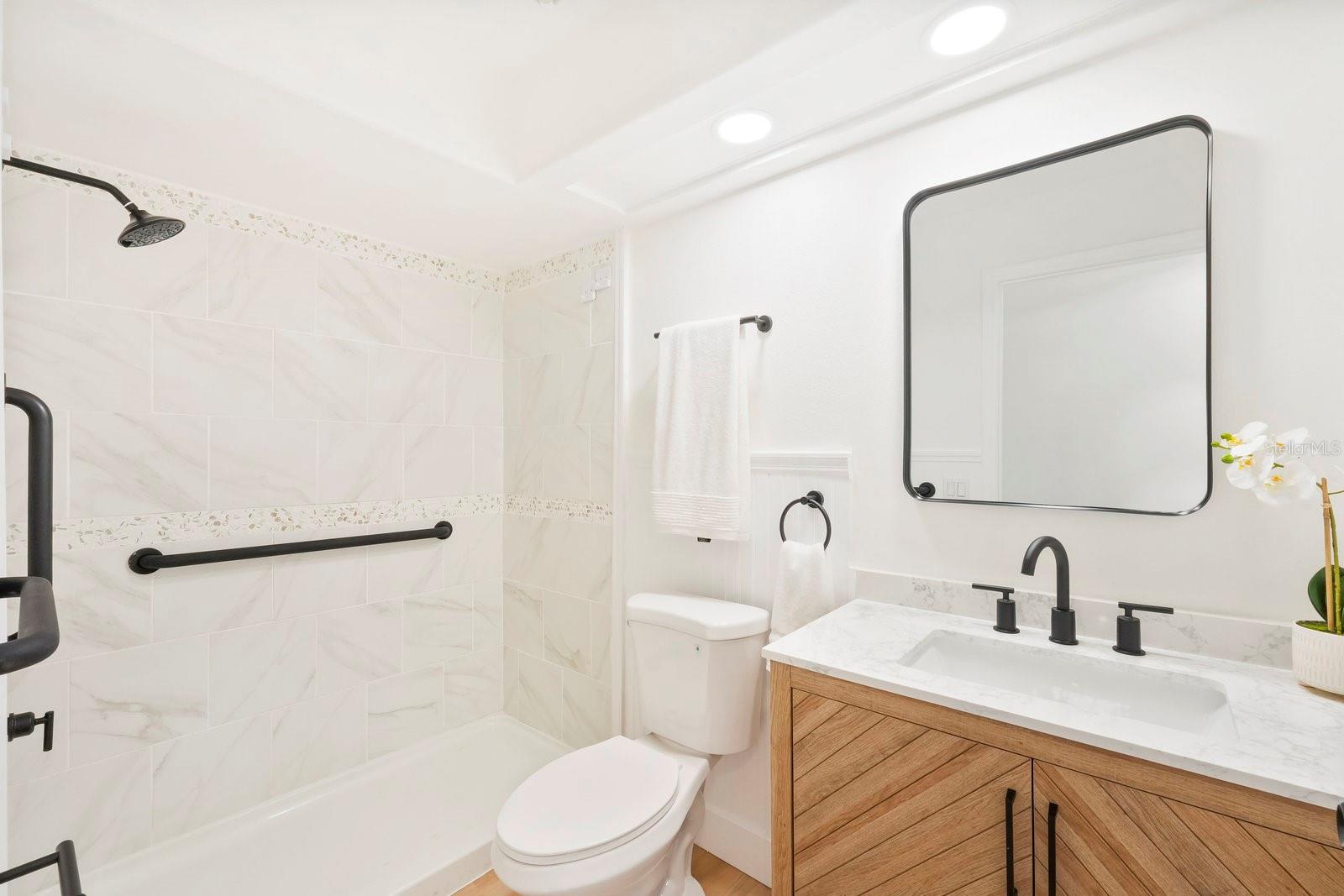 Listing photo id 27 for 373 Wood Dove Avenue