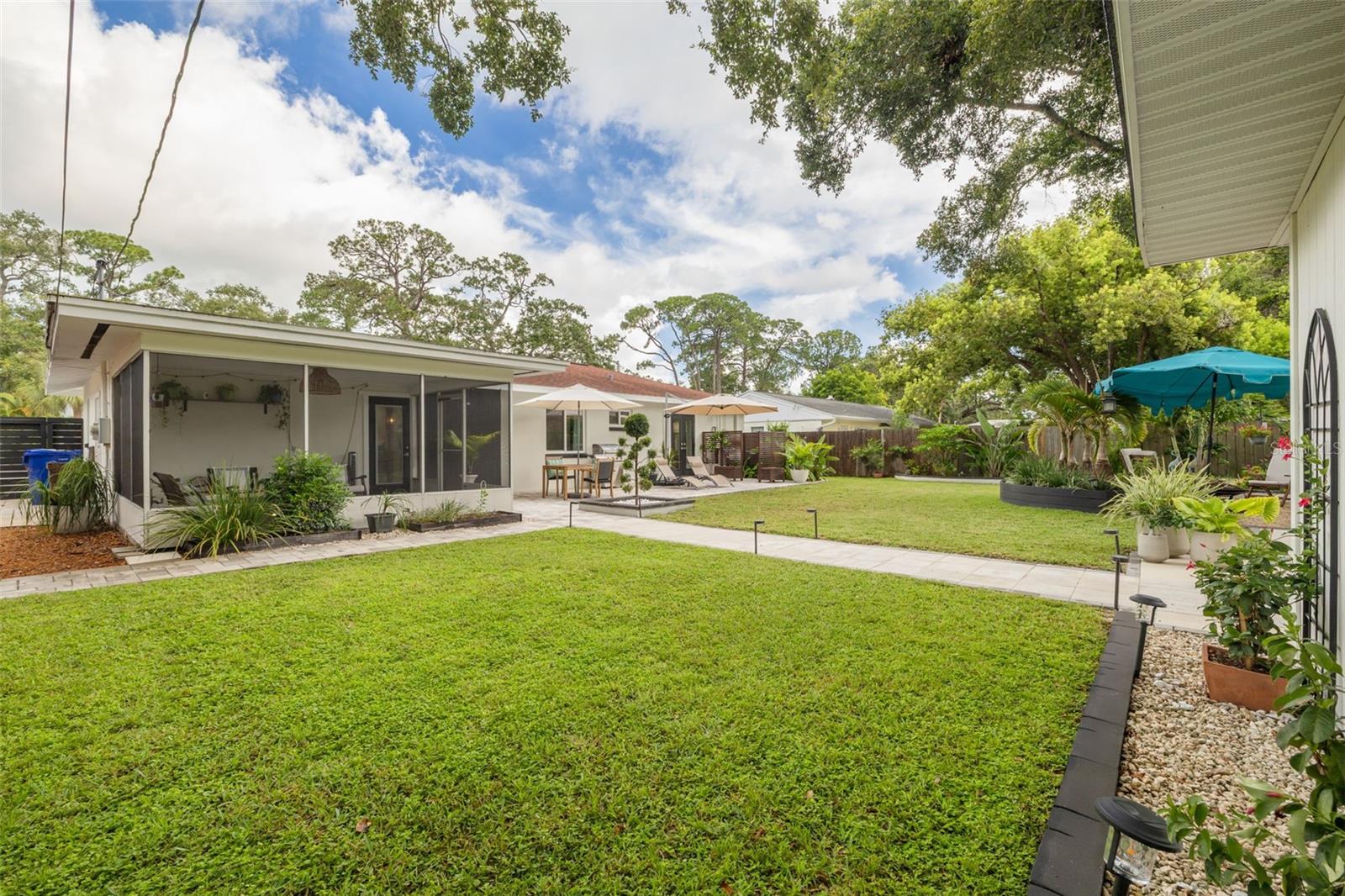 Image 33 of 48 For 1643 Santa Anna Drive
