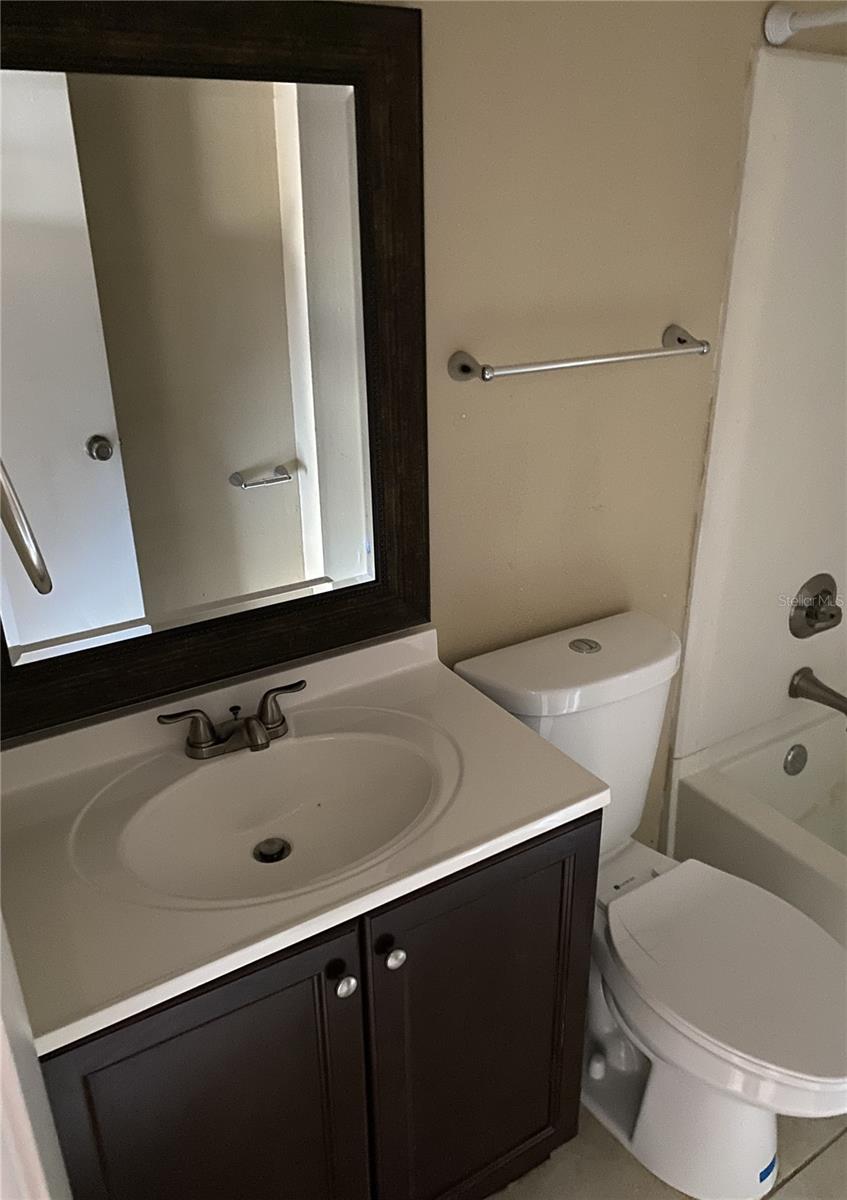 Image 11 of 12 For 21020 Voyager Boulevard 5