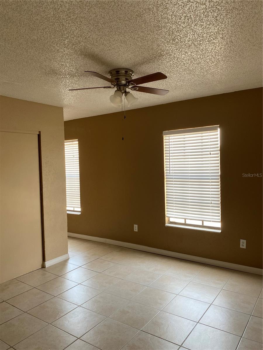 Image 7 of 12 For 21020 Voyager Boulevard 5