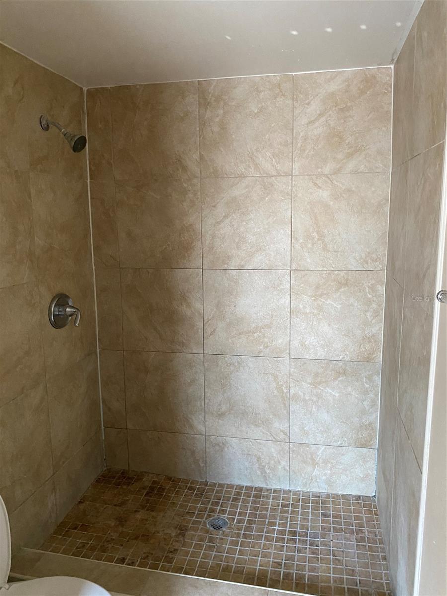 Image 9 of 12 For 21020 Voyager Boulevard 5