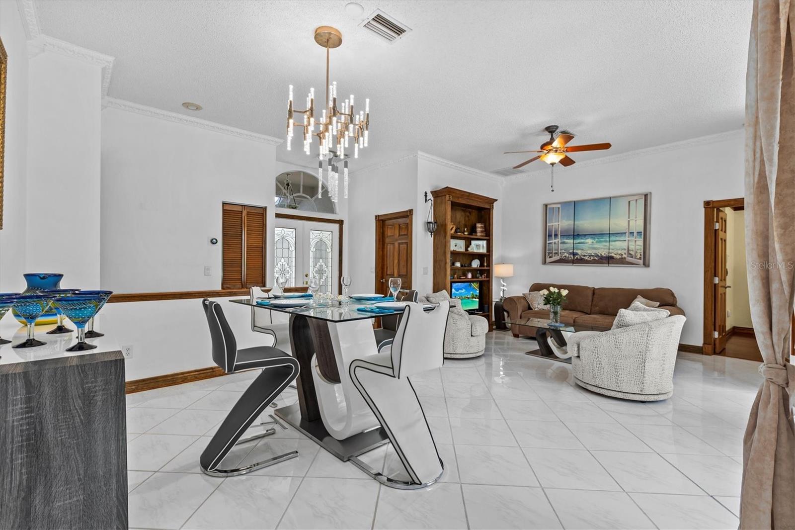 Image 9 of 58 For 1160 Clippers Way