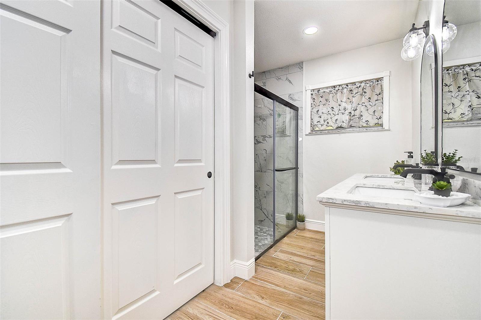 Image 21 of 48 For 10900 65th Way N