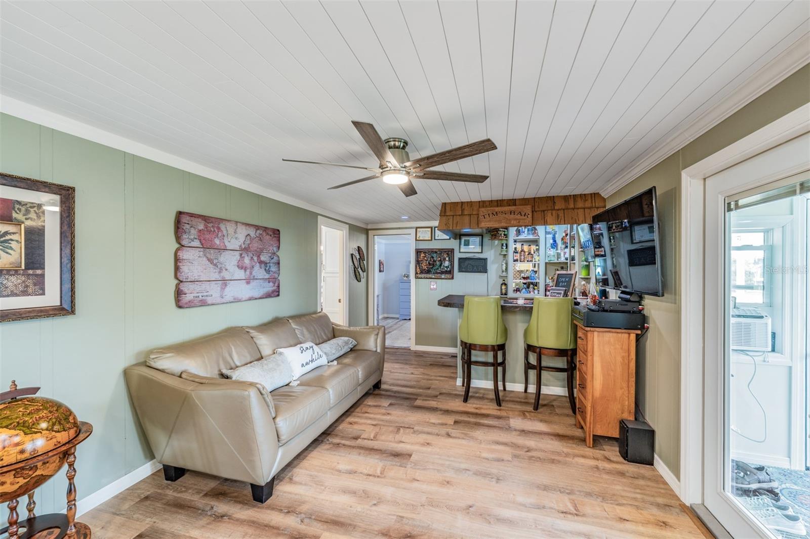Image 6 of 50 For 5421 Mohawk Street
