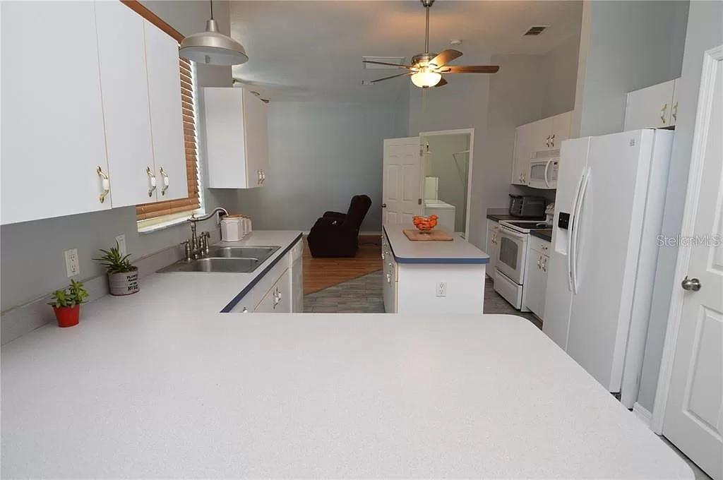 Image 7 of 26 For 3212 Tina Marie Drive