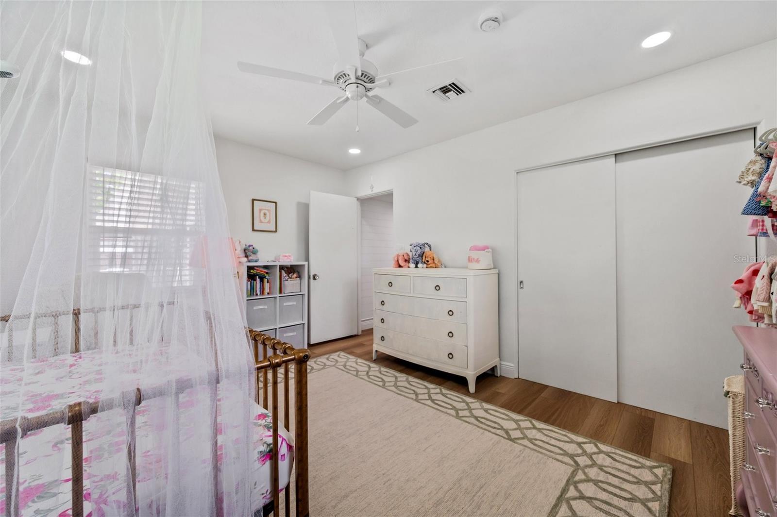 Image 35 of 48 For 1803 42nd Way N