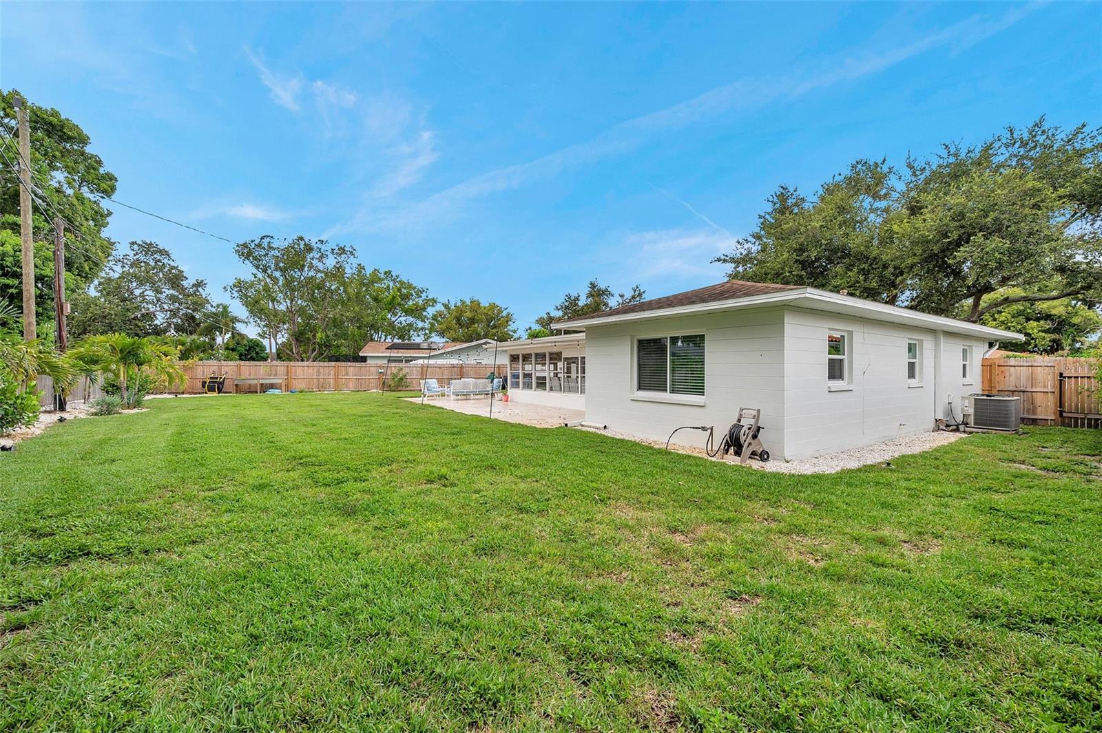 Image 43 of 48 For 1803 42nd Way N