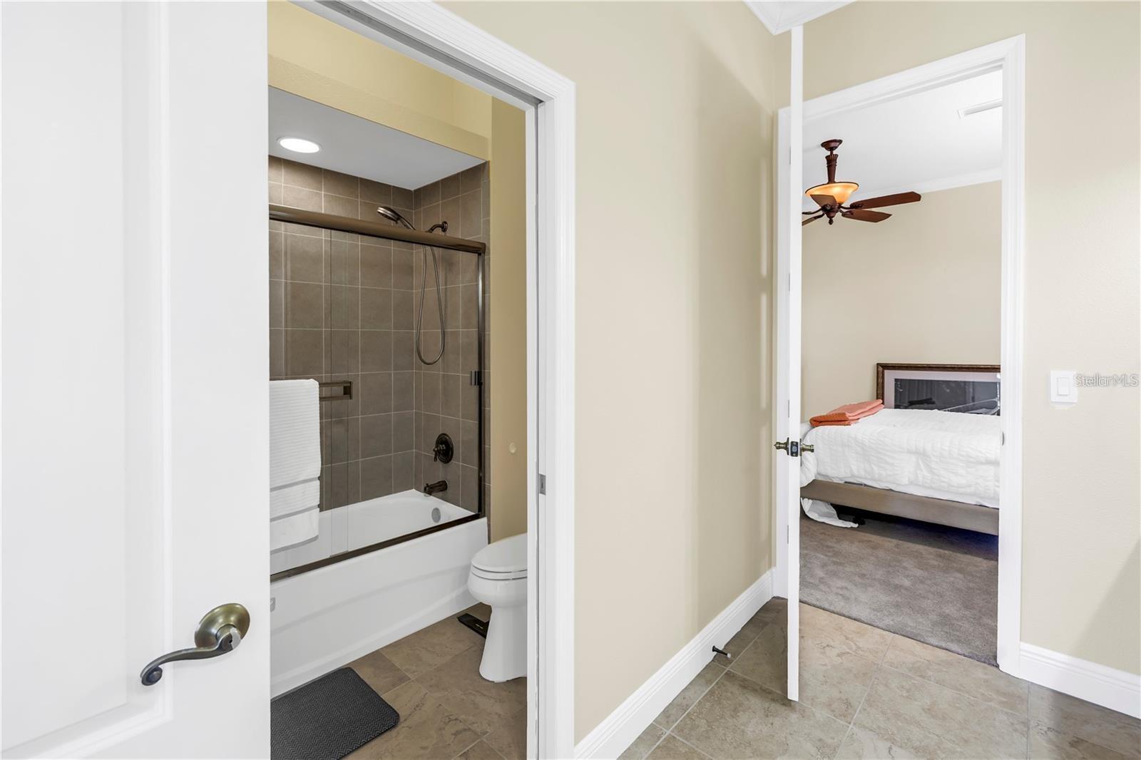 Image 10 of 63 For 2101 Pointe Alexis #1 Drive