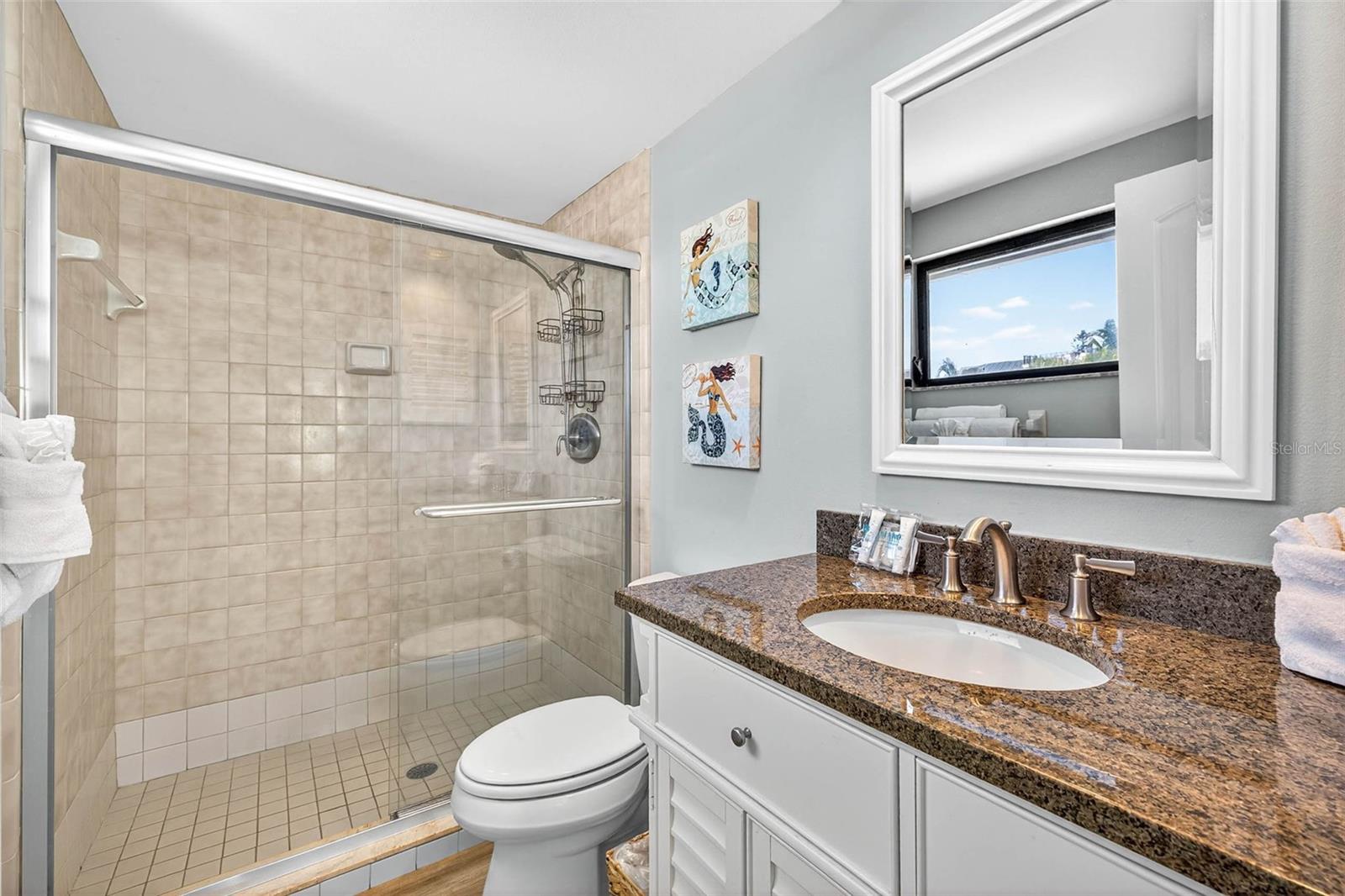 Image 15 of 46 For 5613 Gulf Drive