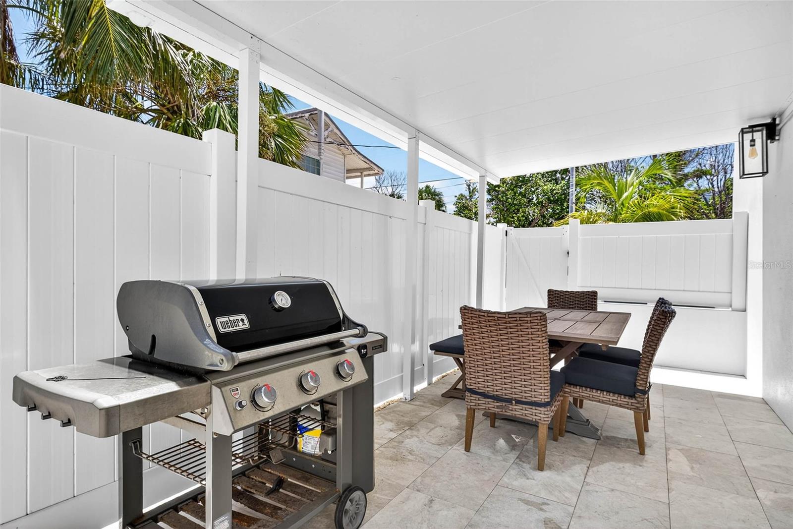 Image 32 of 46 For 5613 Gulf Drive