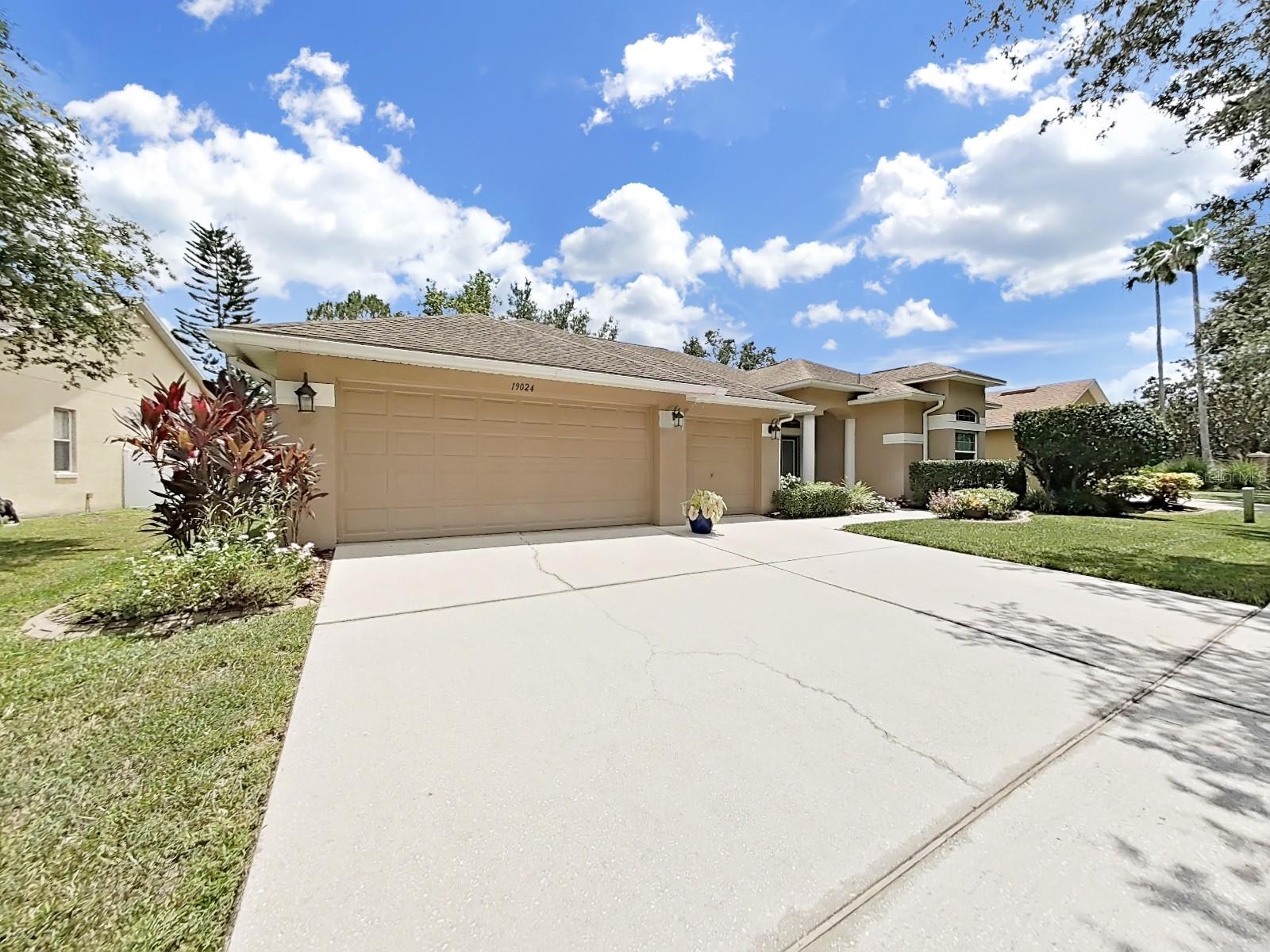 Image 7 of 50 For 19024 Dove Creek Drive