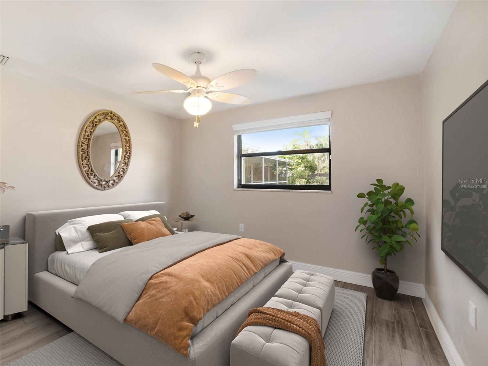 Image 14 of 30 For 2107 Lumsden Avenue