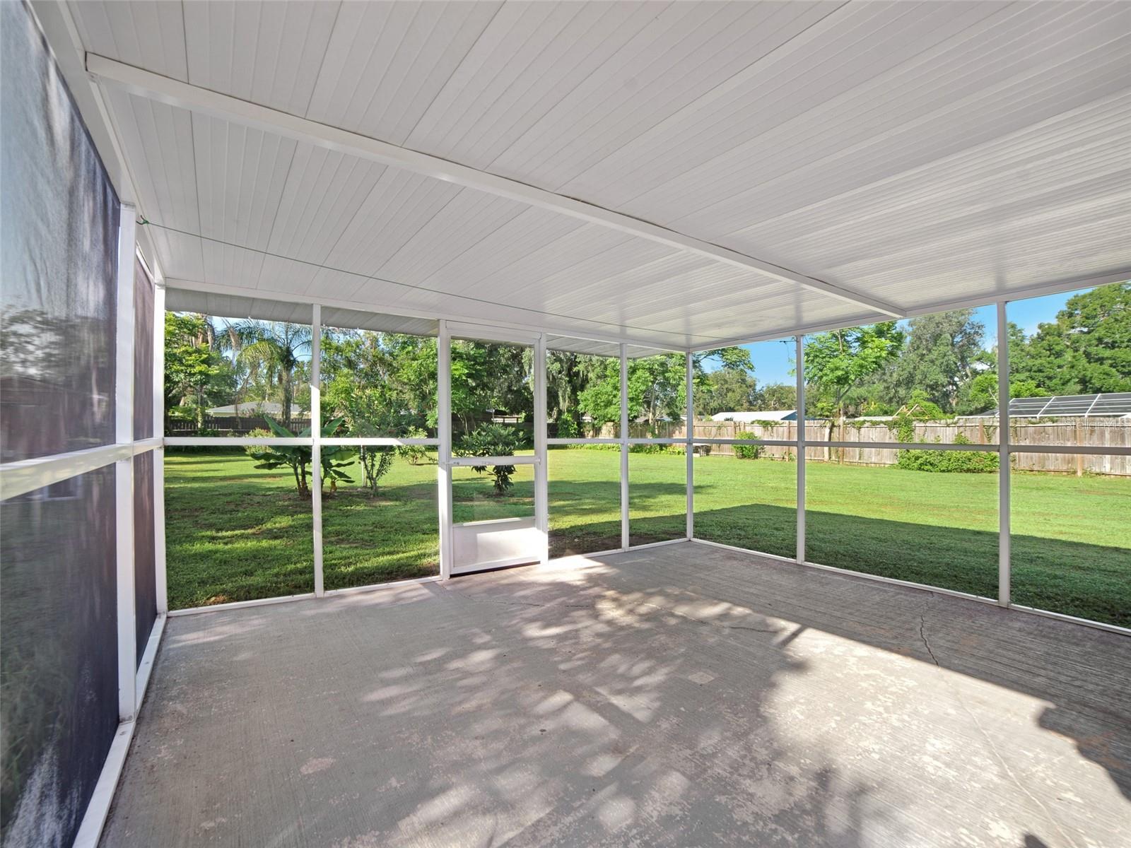 Image 23 of 30 For 2107 Lumsden Avenue