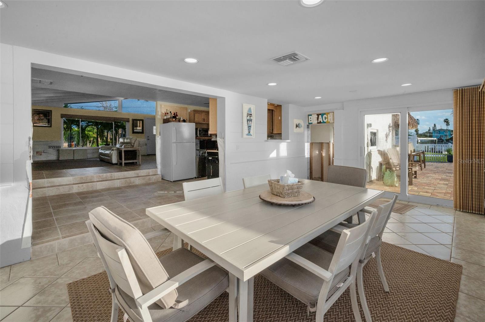 Image 12 of 43 For 16137 4th Street E