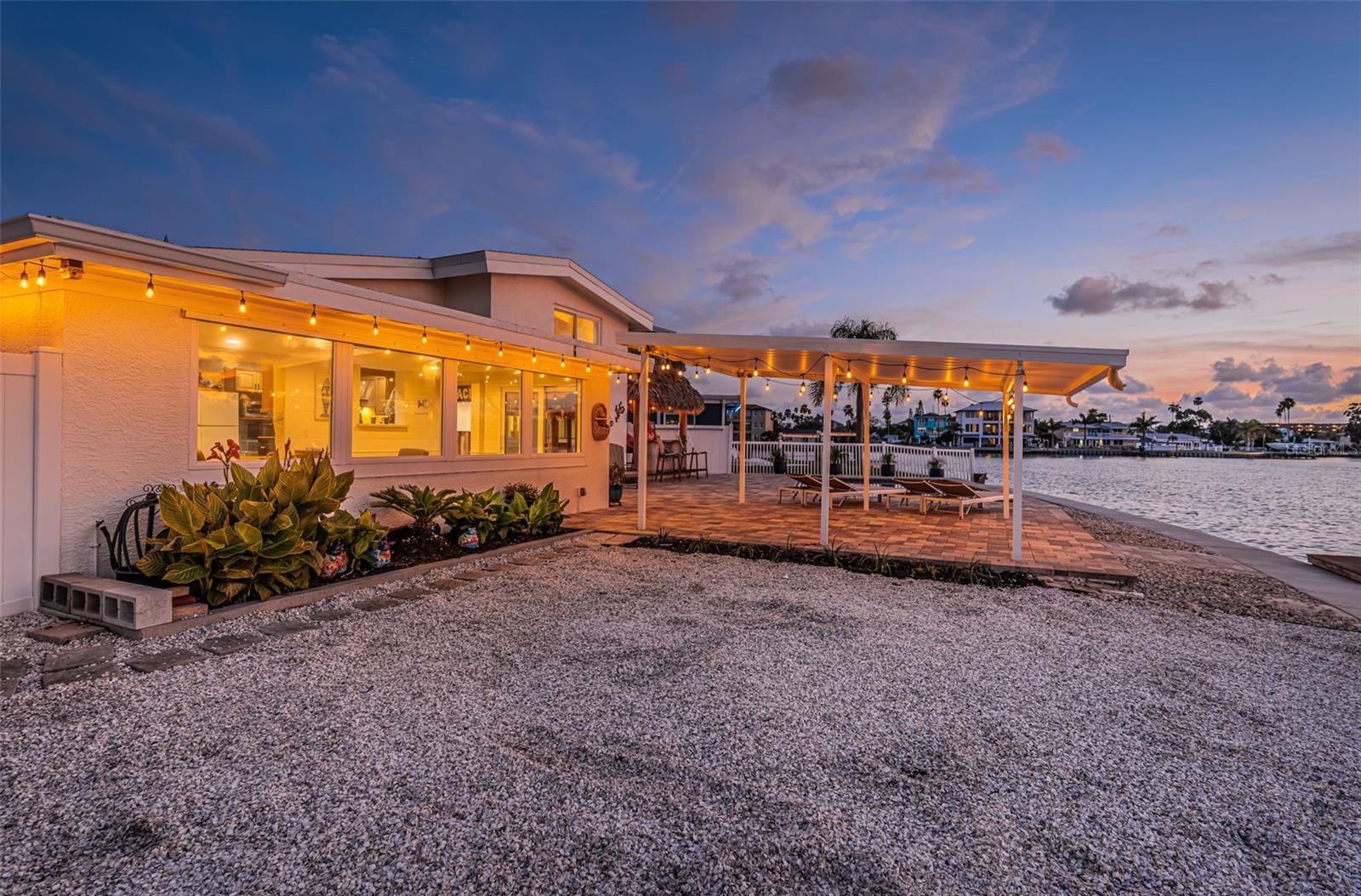 Image 41 of 43 For 16137 4th Street E