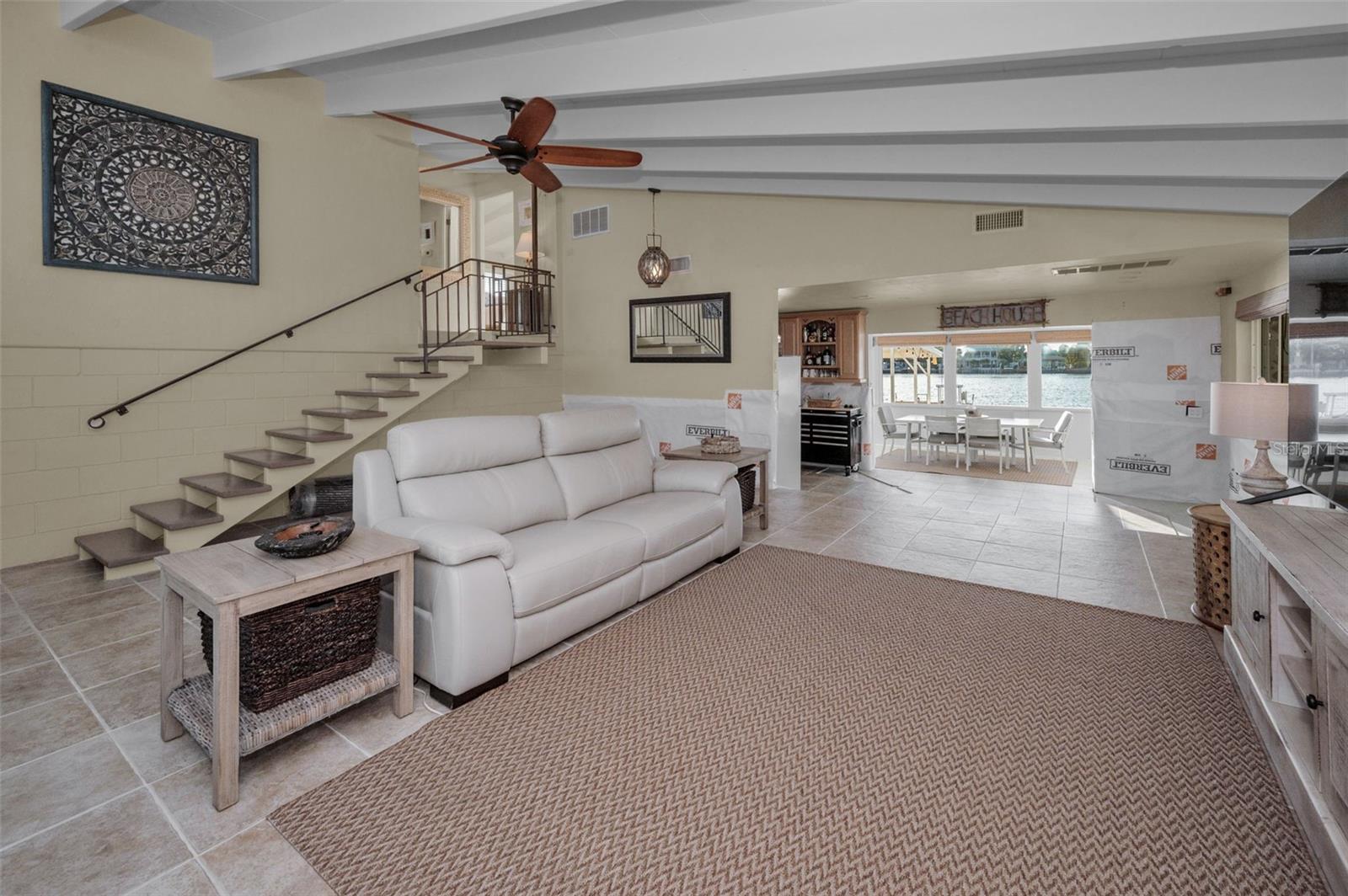 Image 5 of 43 For 16137 4th Street E