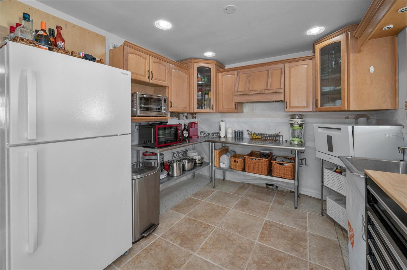 Image 7 of 43 For 16137 4th Street E
