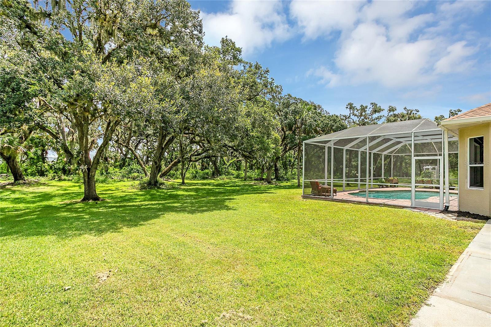 Image 29 of 43 For 5322 Deer Forest Place