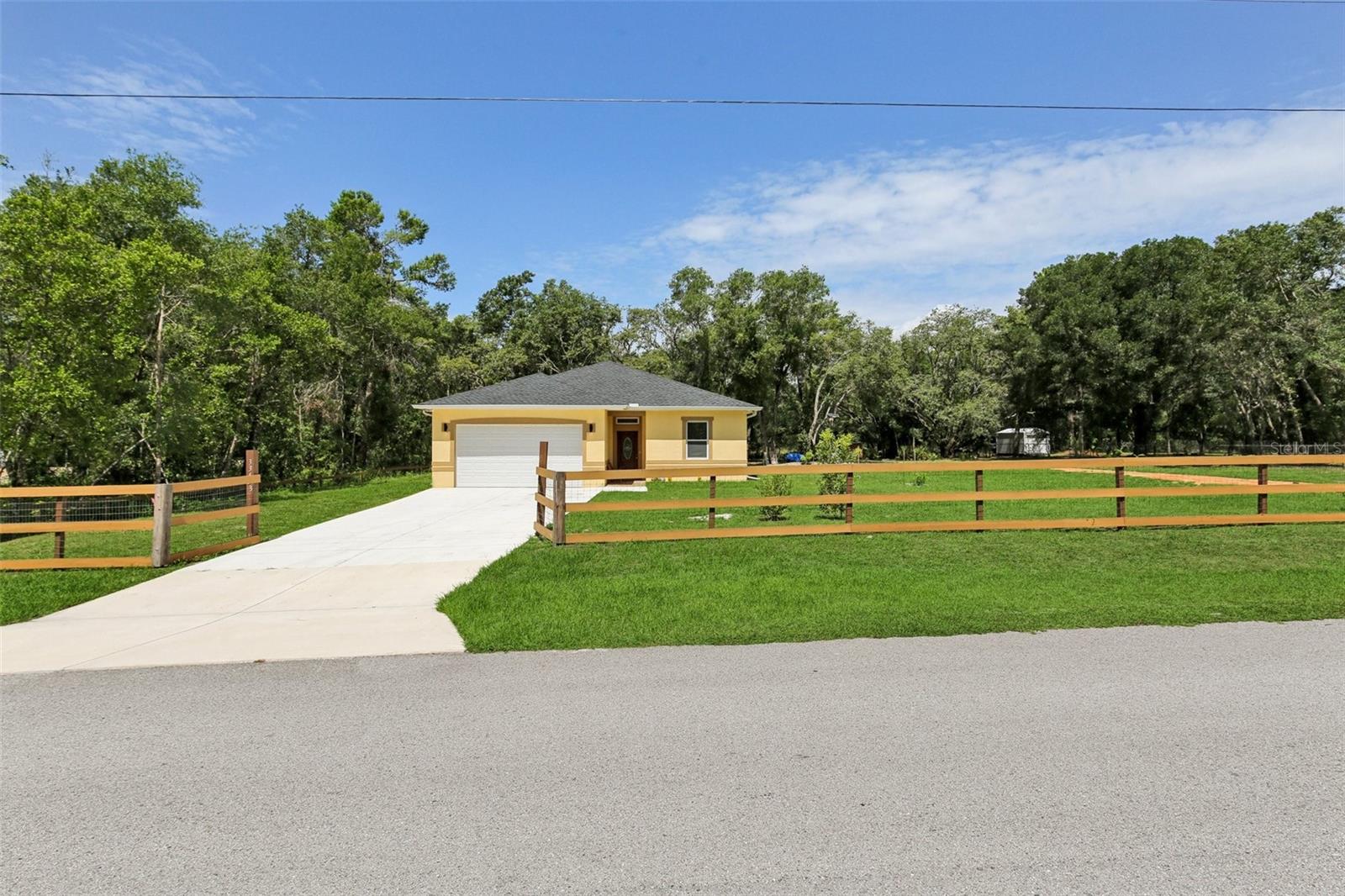 Image 3 of 69 For 33433 Loop Court