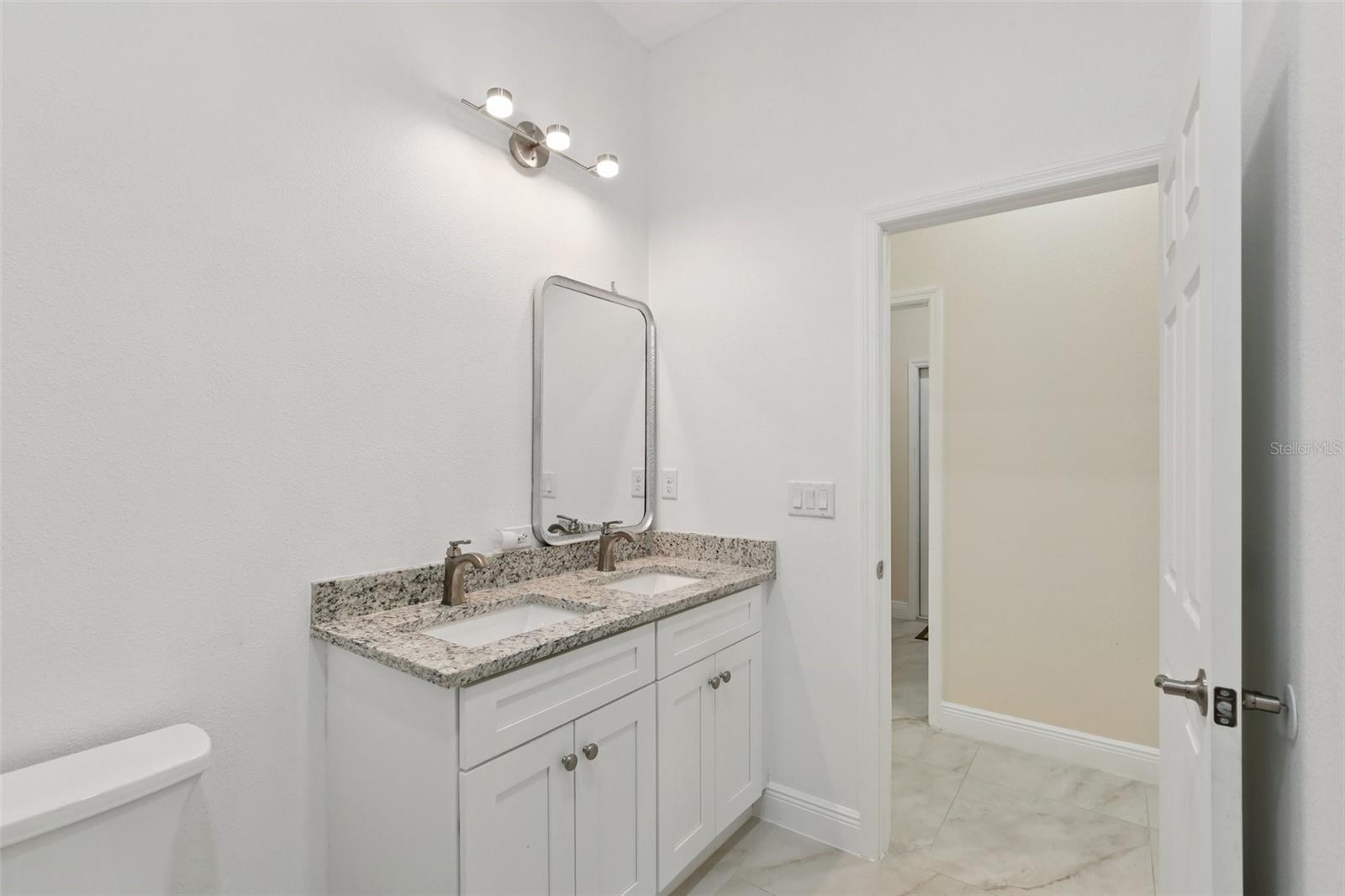 Image 41 of 69 For 33433 Loop Court