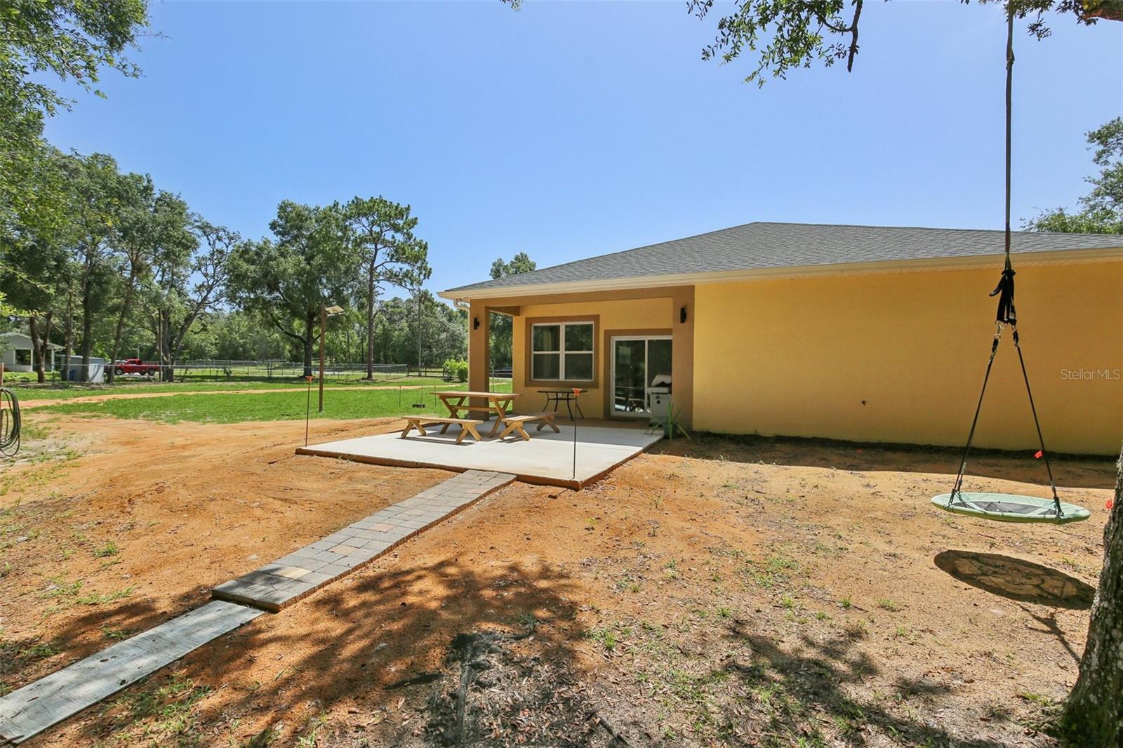 Image 45 of 69 For 33433 Loop Court