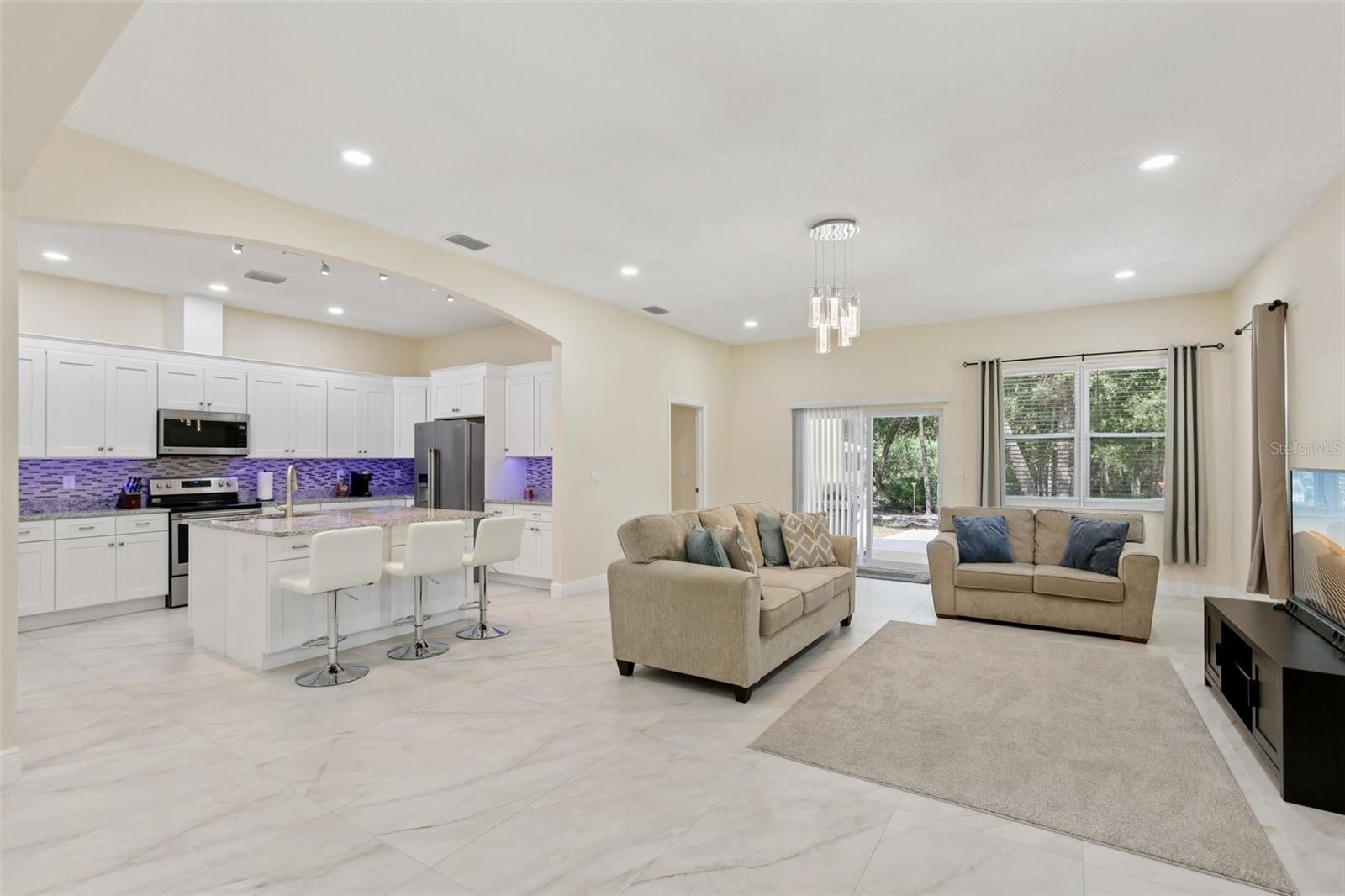 Image 7 of 69 For 33433 Loop Court