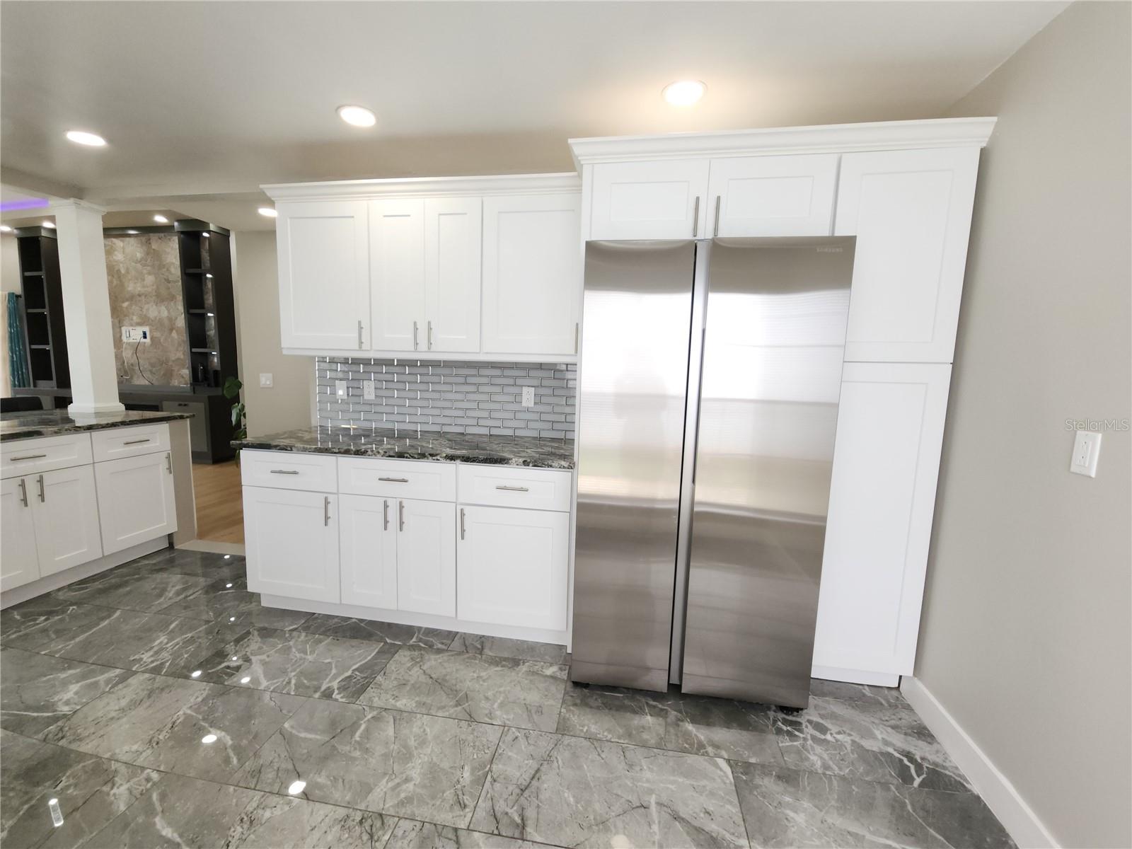 Listing photo id 14 for 11653 Orleans Lane