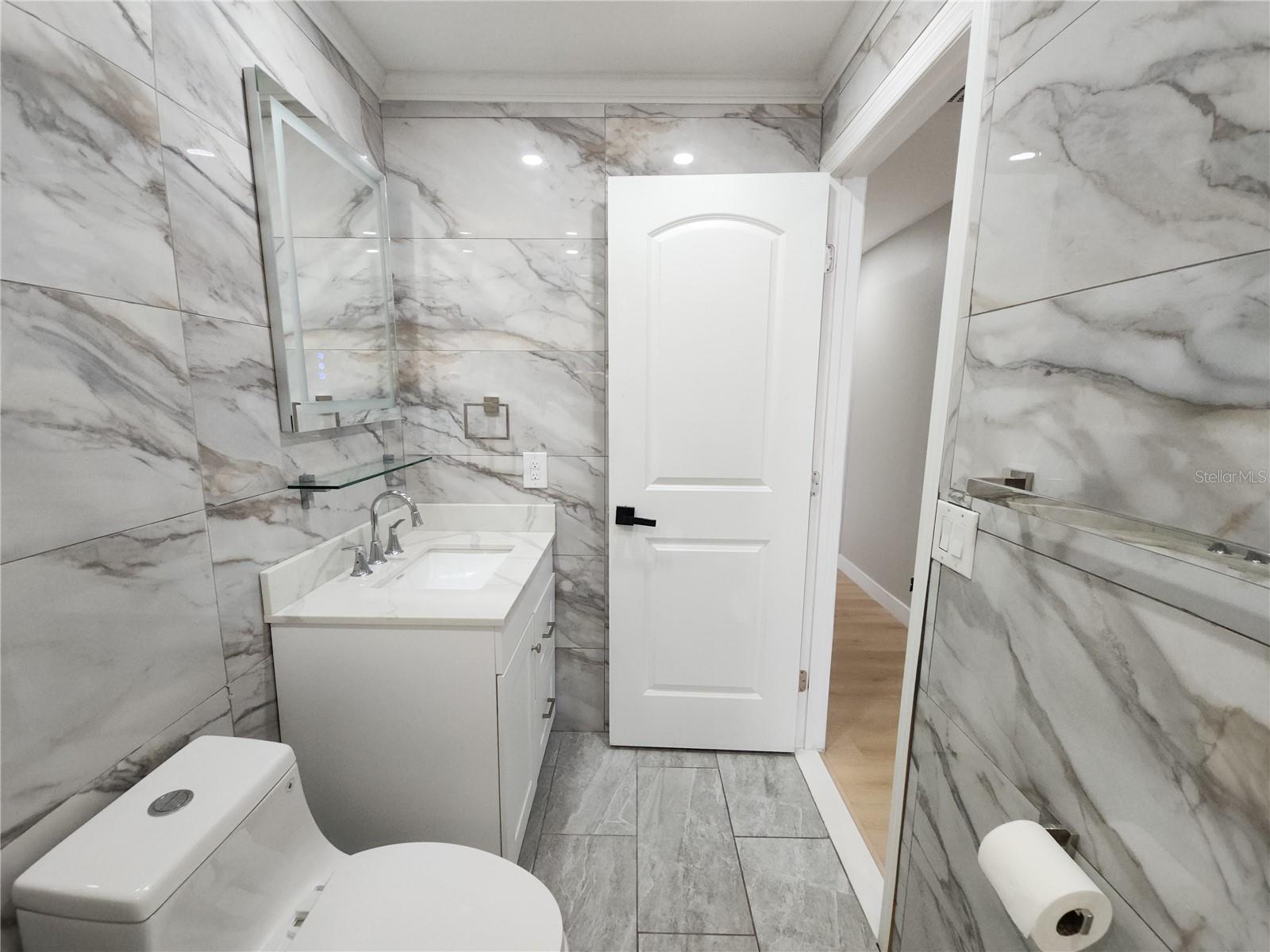 Listing photo id 20 for 11653 Orleans Lane
