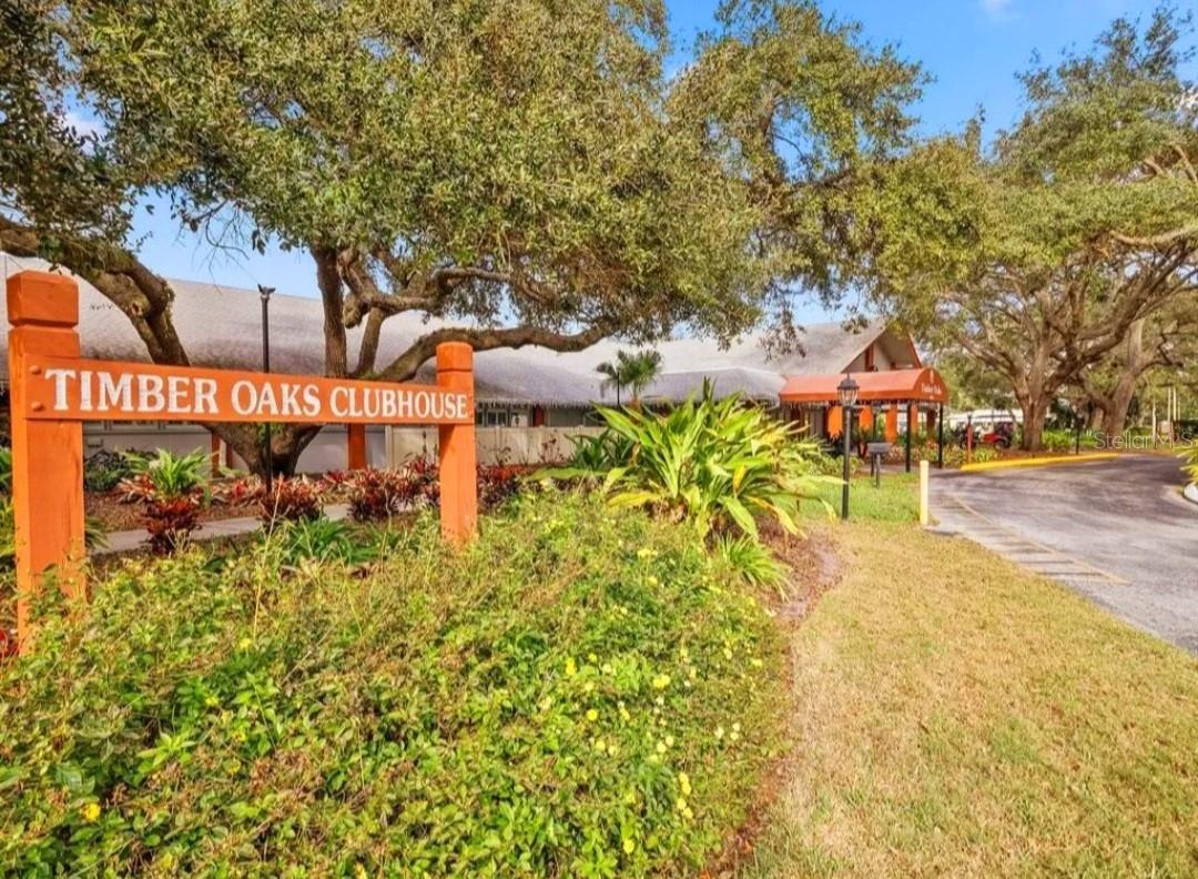 Listing photo id 45 for 11653 Orleans Lane