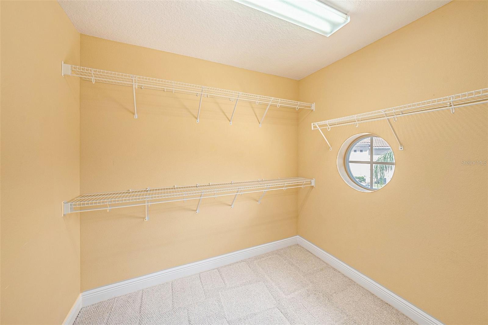 Image 13 of 21 For 230 Valencia Circle