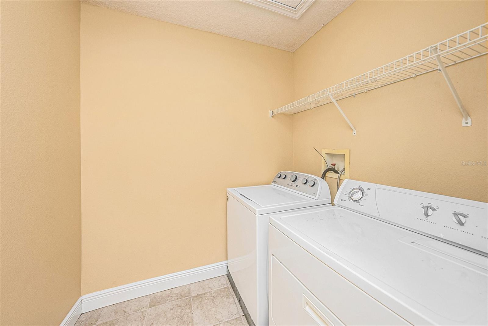 Image 17 of 21 For 230 Valencia Circle