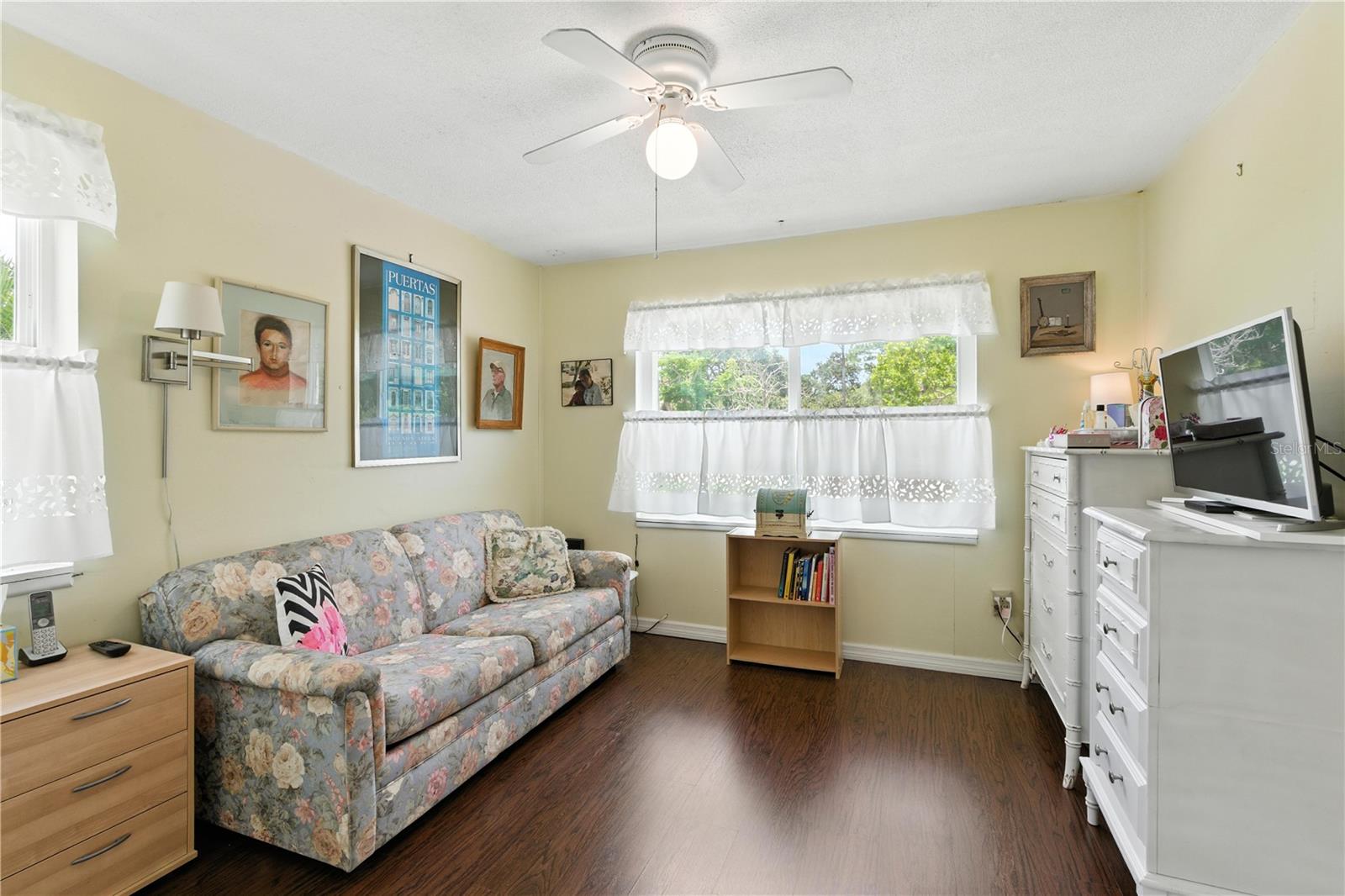 Image 12 of 34 For 8151 36th Avenue N