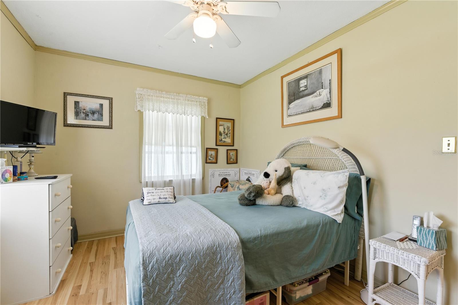 Image 16 of 34 For 8151 36th Avenue N