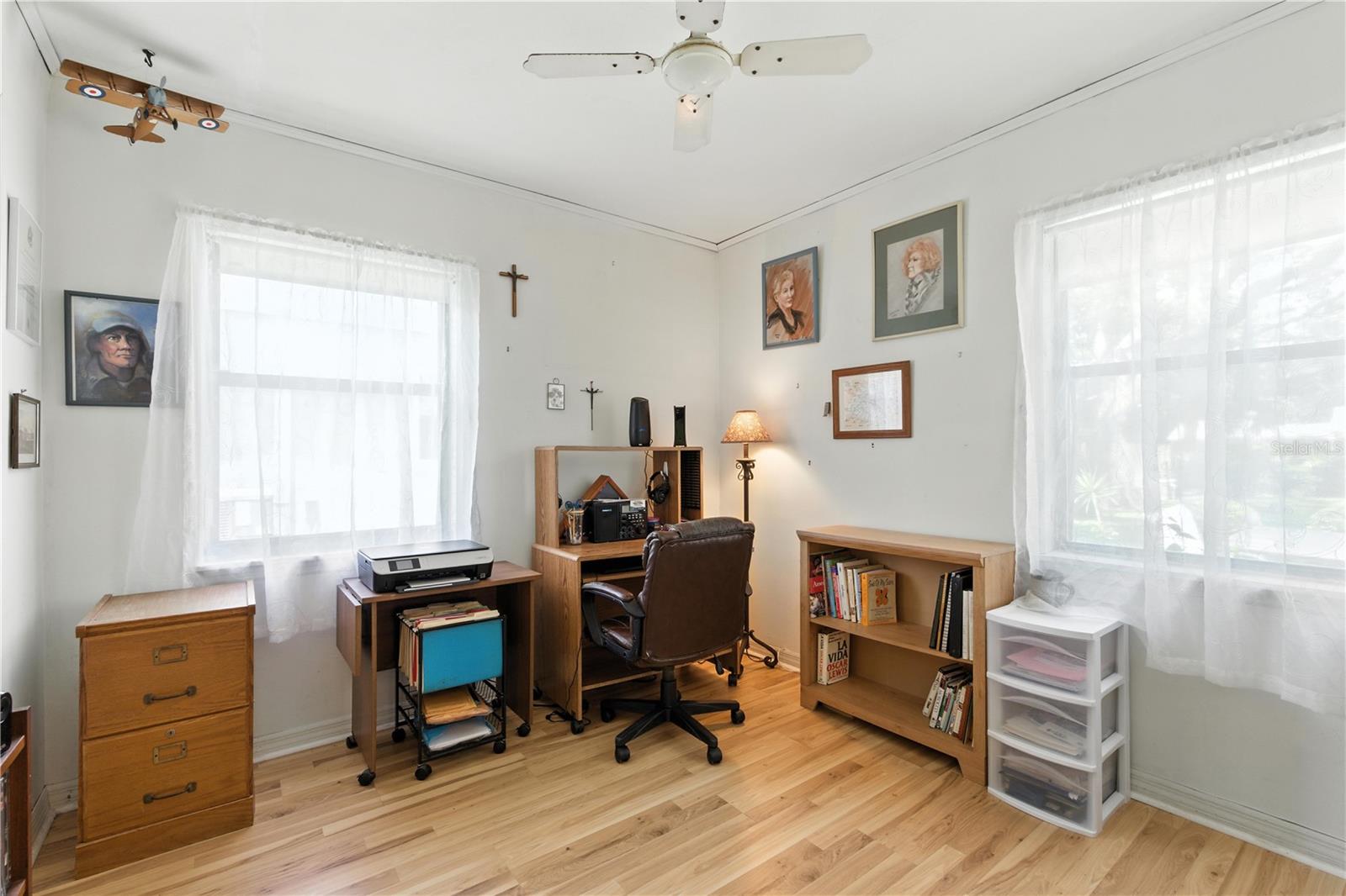 Image 18 of 34 For 8151 36th Avenue N